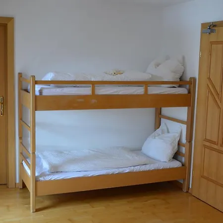 Hotel Gruppenhaus Christianhof - Ideales Lager Fuer Euren Bikeurlaub Mit Selbstversorgung 3*